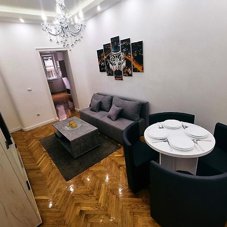 Victory Apartment - Heart Of เบลเกรด ภายนอก รูปภาพ