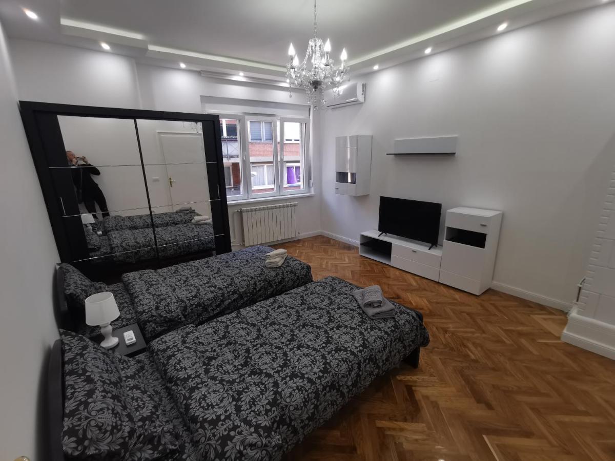 Victory Apartment - Heart Of เบลเกรด ภายนอก รูปภาพ